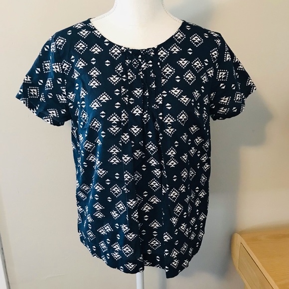 GAP Short Sleeve Top - Picture 1 of 5